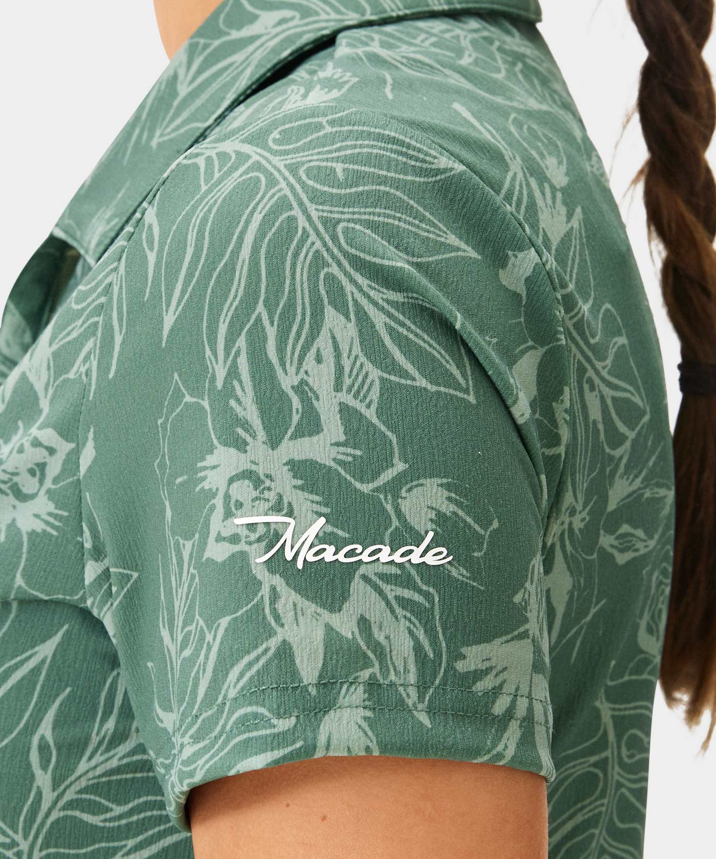 Macade Dömu Juniper Floral Tour Shirt
