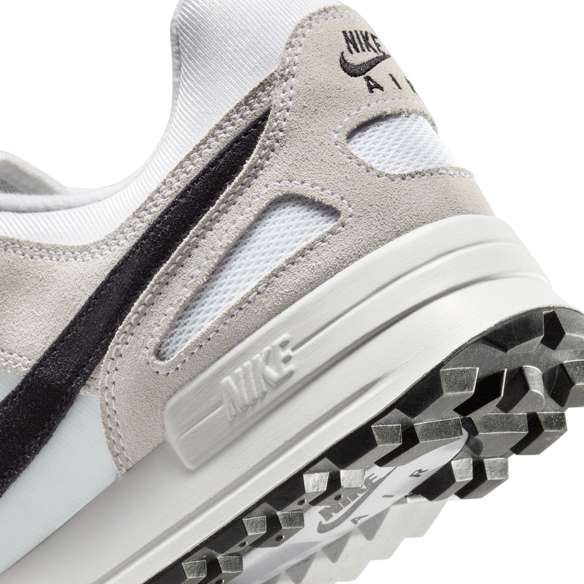NIKE Air Pegasus &