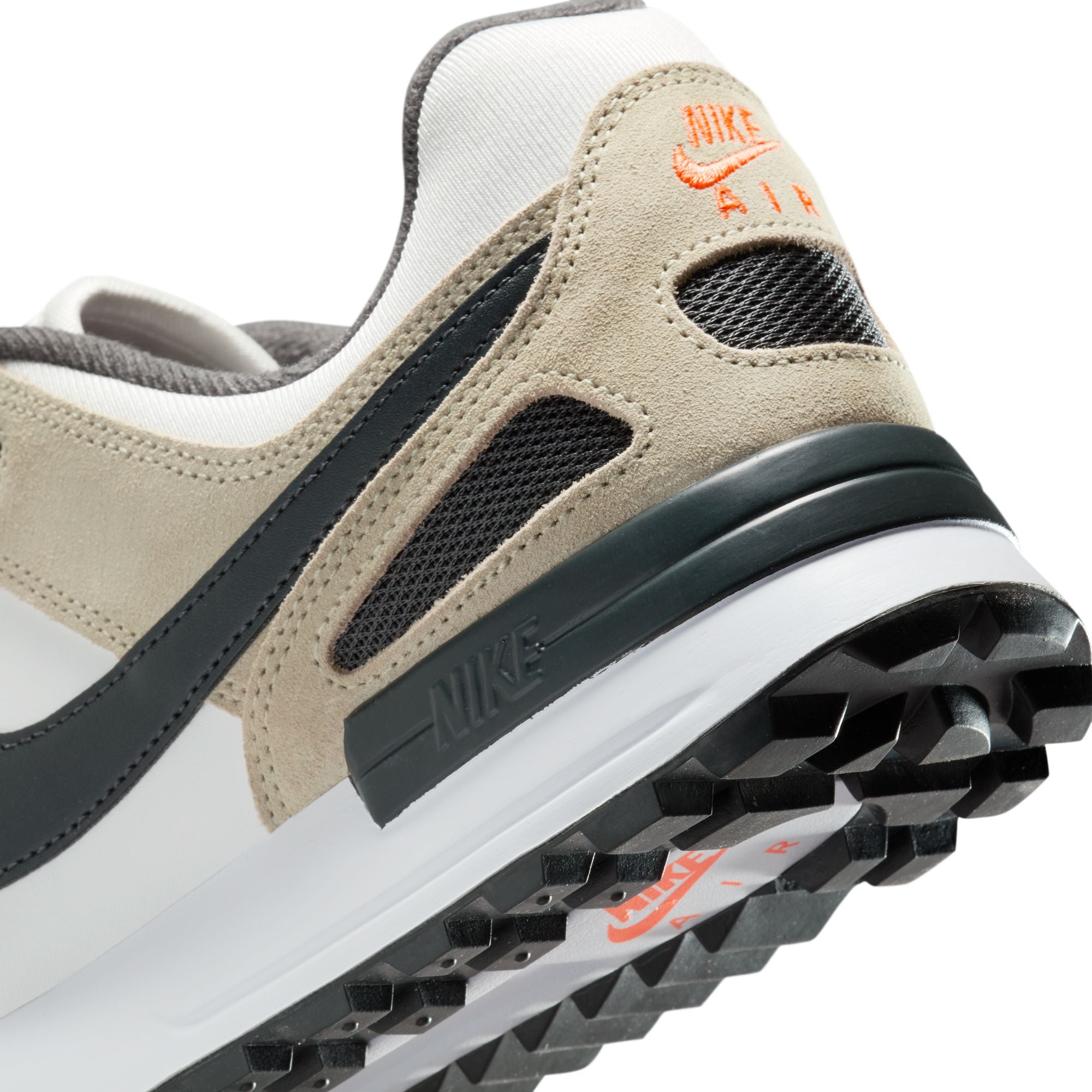 NIKE Air Pegasus &