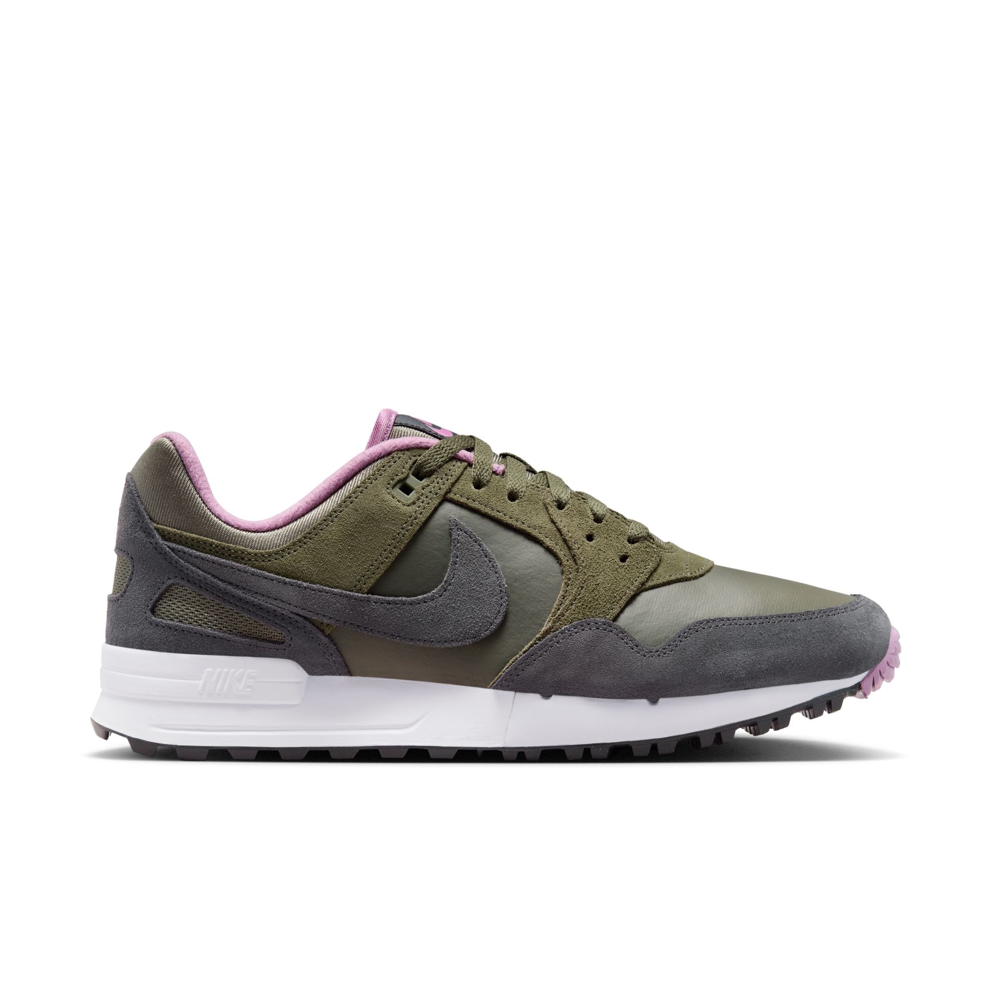 NIKE Air Pegasus &