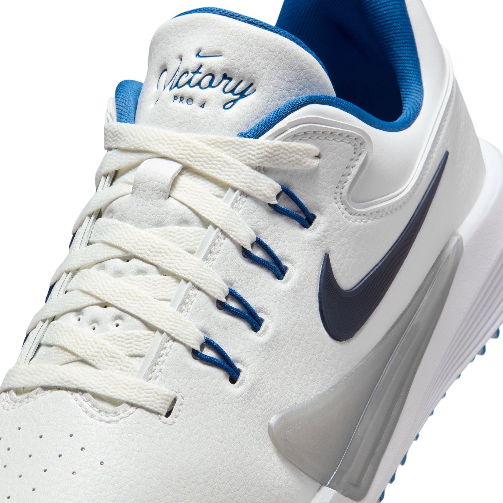 NIKE Victory Pro 4