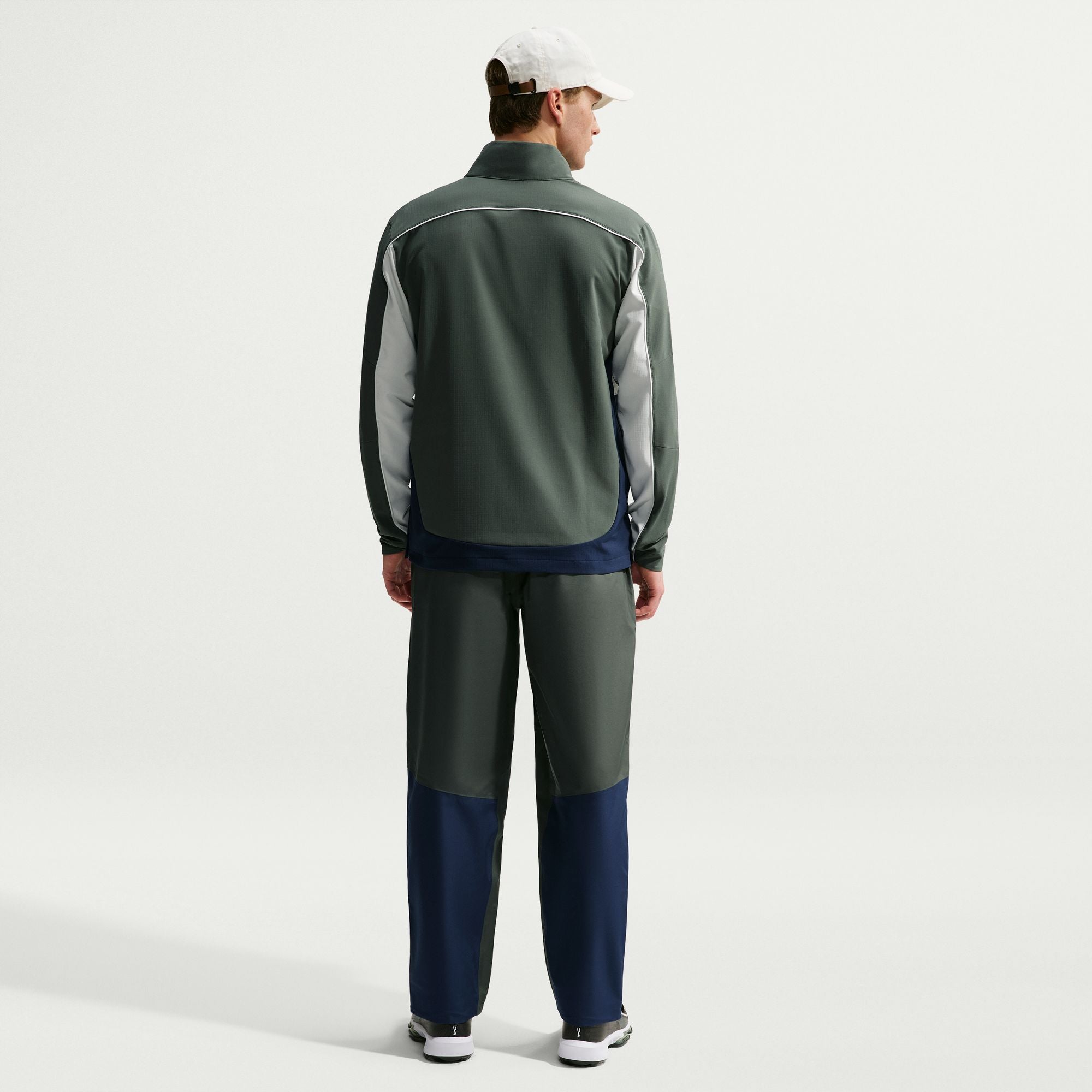 NIKE Repel Golf Jacket