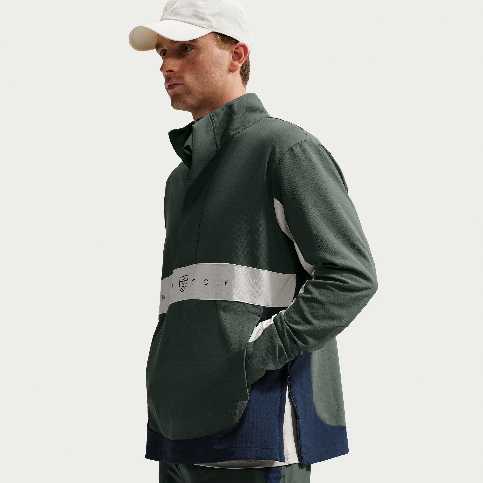 NIKE Repel Golf Jacket