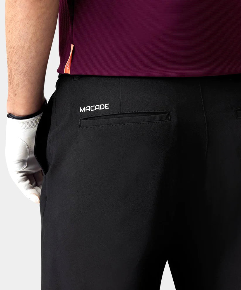 Macade Stuttbuxur