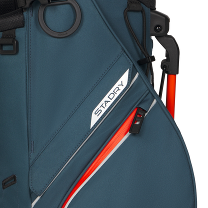 Titleist Players S4 StaDry