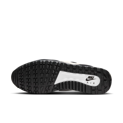 NIKE Air Pegasus &
